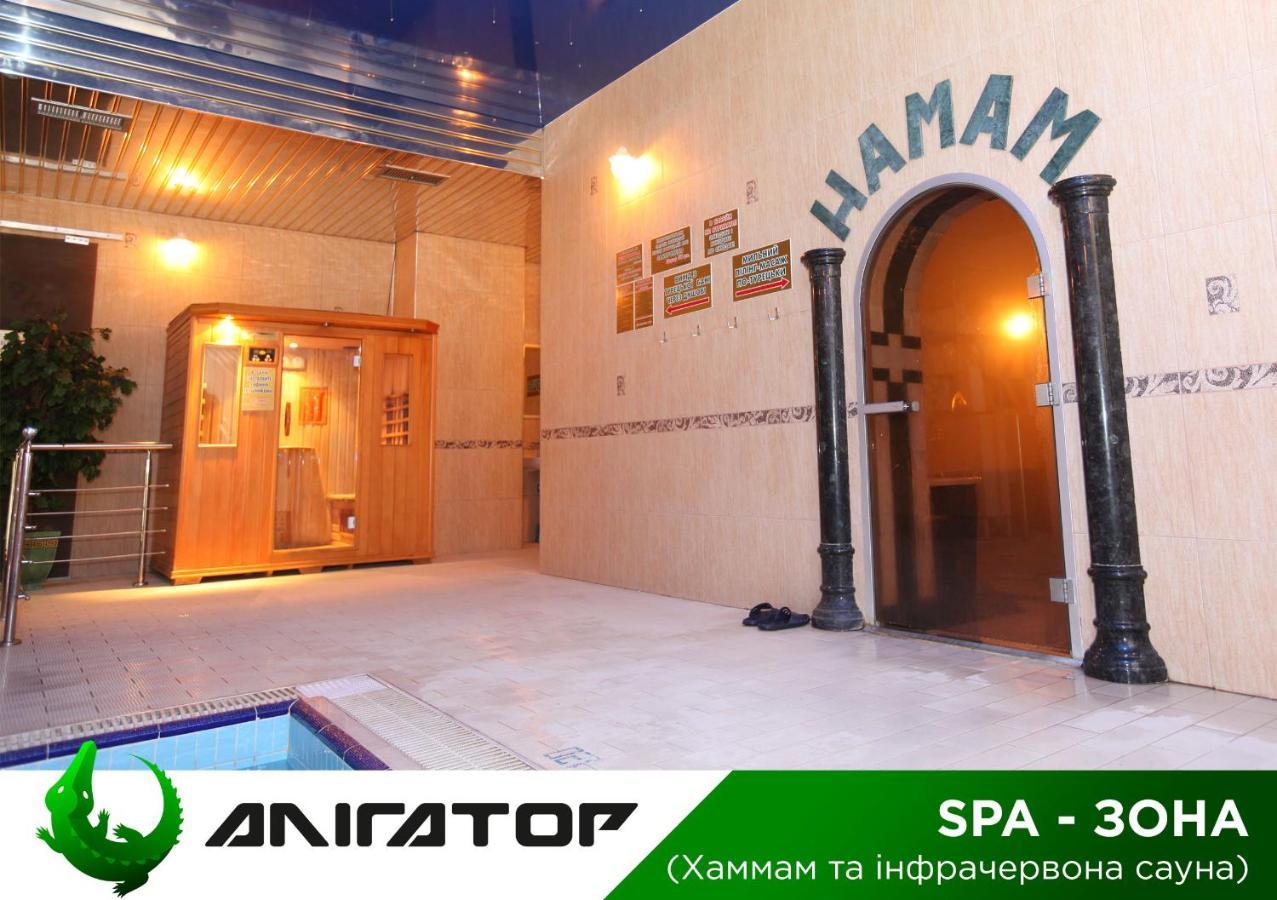 Hotel Aquapark Alligator Ternopil Eksteriør billede